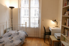Welcome to a large, private room in an old Parisian two bedroom appartement.<br  Paris, France Private room in an old Parisian apartment Private room in rental unit vacation rental 22273732