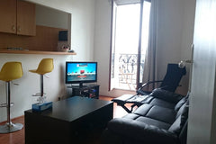 Bright and airy flat, located in a lovely neighborhood, close to many sights (Ch Paris, France Cozy Private Room Near Eiffel Tower Private room in rental unit vacation rental 4883566