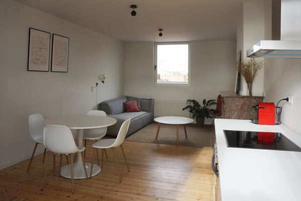 Hi I’m Matthieu,<br /><br />Welcome in Antwerp, let me introduce you to my appar Ghent, Belgium Luminous Longstay Appartment (City Center) Entire rental unit vacation rental 42386343