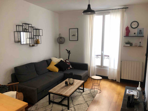 Au 2ème étage d'un immeuble typiquement parisien et à quelques pas du Canal Sain Paris, France Cosy french flat 40m2 - Canal Saint-martin Entire rental unit vacation rental 13582841