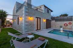 Such a unique holiday home, Sokaki Villa I,  sprinkled with lashings of vintage  Greece Sokaki Villa I, rustic ambience! Entire villa vacation rental 9517575