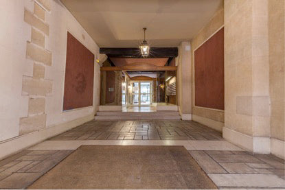 Coeur de Paris (les Halles 1er). Bel appartement de trois pièces, Mansardé au 4è Paris, France Charmant 3 pièces coeur de Paris. Entire condo vacation rental 19657636