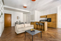 Welcome to this magnificent family flat of 93m² with a capacity of 6 travellers. Lyon, France Hamac Suites Suites Tête d Or Balcony 6 people Entire rental unit vacation rental 623708423566521518