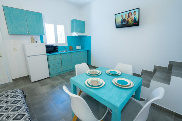 Ideal for family's o friend's stay.Elegance and simplicity are expressed in this Greece Traditional style Apartment Entire home vacation rental 36911734