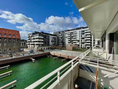Enjoy Copenhagen near the water. Close to Copenhagen centrum, Vesterbro and Kødb Copenhagen, Denmark Lovely apartment near Vesterbro and  Kødbyen Entire rental unit vacation rental 601106975395874459