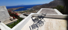 A 30 m2  studio, in the heart of the Medieval township of Apano Chora, in the hi Pireas, Greece Serifos, Kastro. Traditional studio with terraces. Cycladic home vacation rental 43958225