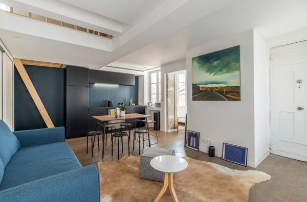 Situé entre le Rhône et les pentes de la Croix-Rousse, cette belle chambre se tr  Chambre privée au coeur de Lyon Private room in rental unit vacation rental 47195096