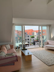 Velkommen til min lejlighed på fredelige Østerbro. Lejligheden er oplagt til fam Copenhagen, Denmark Stor og lys loftslejlighed på Østerbro Entire rental unit vacation rental 43684643