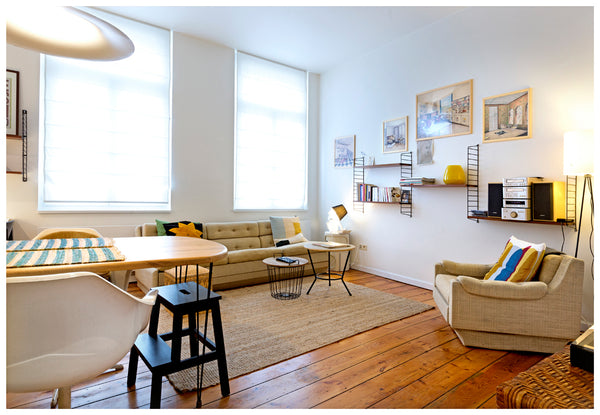On the 1st floor of a typical Brussels townhouse, you will feel at home in a lar Grez-Doiceau, Belgium Spacious 1st fl. Apt Deco Downtown MID TERM Entire condo vacation rental 10258656