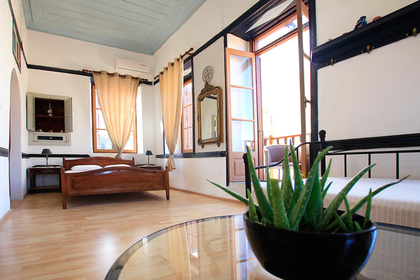Kastelorizo is the Jewel of the aegean sea.It is an ideal destination for those   ALEXANDRA GUEST HOUSE-CENTRAL APARTMENT NEAR SEA Entire rental unit vacation rental 24300434