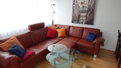 Wir vermieten unsere wunderschöne,  geräumige 2-Zimmer Wohnung in grüner, ruhige  Traumhafte Wohnung mit Loggia in grüner Lage Entire condo vacation rental 690468470211661758