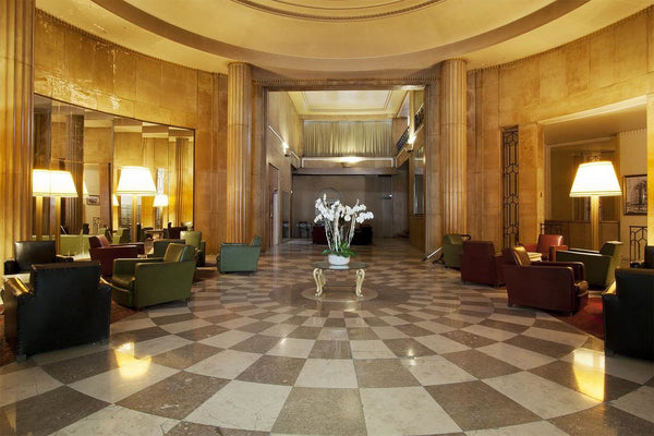 Petit studio au cœur de Paris. Au pied des stations de métro Madeleine, Concorde Paris, France Petit studio emplacement idéal au cœur de Paris Entire rental unit vacation rental 16675079