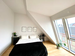 We will welcome you in our new roof top apartment, in the heart of Vienna. You w Vienna, Austria DESIGN PENTHOUSE WITH A VIEW IN CITY CENTER Entire rental unit vacation rental 581106762293892696