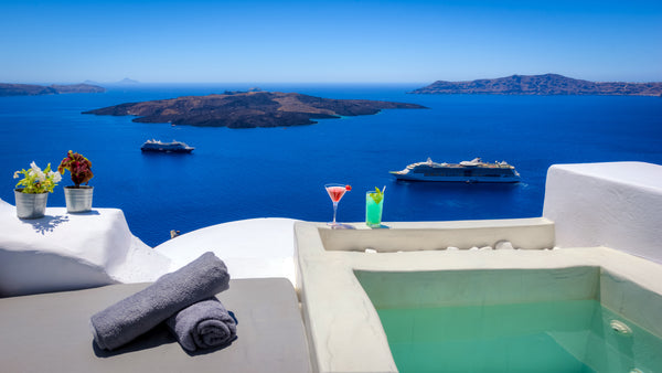 Modernity Suites is in the center of all this, surrounded by the exhilarating es  Suite Caldera View & Jacuzzi by Modernity Suites Room in boutique hotel vacation rental 12528781