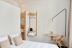 Our cozy six-room guesthouse is located in the centre of Ghent. <br /><br />The   Private room with bathroom in Edgar Guesthouse Room in hotel vacation rental 53872199