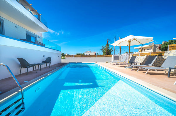 Lunea Villa Chania is the ideal choice for couples and families looking for a re Chania, Greece Lunea Villa, 450m from the Beach, Kalamaki, Chania Entire villa vacation rental 35181349