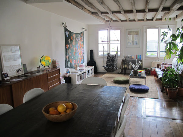 3 rooms, bright, with simple and refined style. Ideally located in the center of Paris, France Flat-sharing with your private room Private room in rental unit vacation rental 4043383