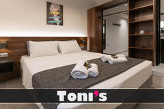A really beautiful apartment that will make your stay in Athens easy. Renovated, Athens, Greece Toni's - Amazing Home 2' From Acropolis Museum Entire rental unit vacation rental 40300131