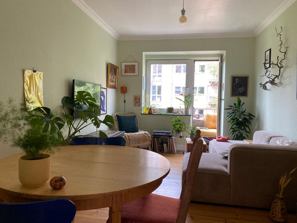 Colorful 3-room apartment with a unique Scandinavian interior design. Spend your Copenhagen, Denmark Cosy 3 room APT - quite area - auhentic experience Entire rental unit vacation rental 35380413