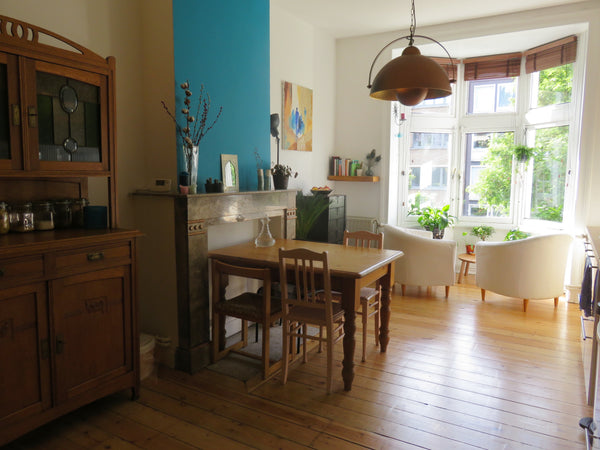 I speak English, don't hesitate to contact me if you have any questions. Belgium Appartement de charme près du Parvis de St-Gilles Entire rental unit vacation rental 24258468