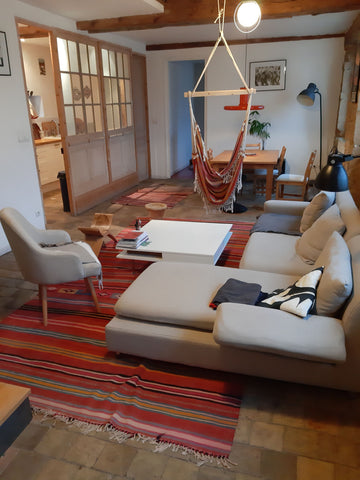 Au coeur des pentes de la Croix Rousse, à 3 min à pied de l'Opéra dans un quarti Lyon, France Très bel appartement Canut, calme, Lyon 1er Arrdmt Entire rental unit vacation rental 40219854