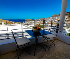 Overlooking the Aegean Sea, Lindos and the Acropolis, this studio opens out to a Lindos, Greece Lindos Beauty Deluxe Apartment Private room in rental unit vacation rental 19025296
