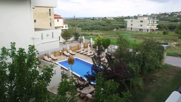 Enjoy a stylish experience at this countryside-located place.<br /><br /><b>The  Rethimnon, Greece Lovely 1-bedroom apartment with shared pool Entire condo vacation rental 672761282169875314