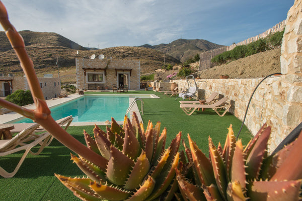 Neu: jetzt mit Pool!!!<br />Nur wenige Minuten entfernt von dem bei Kreta-Inside Crete, Greece Studio in malerischer Landschaft Entire rental unit vacation rental 5707994
