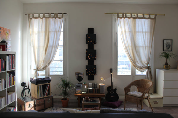 Bonjour,<br />Je loue une chambre dans mon appartement spacieux, situé en face d Paris, France Chambre Gare Saint-jean / Appartement d'artiste Private room in rental unit vacation rental 16760295