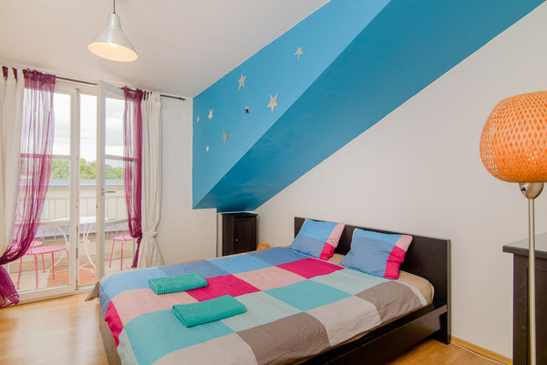 NEW LISTING Beautiful two floors apartment with the balcony heading towards famo Chelyabinsk, Russia AURORA - balcony, near city center & train station Entire rental unit vacation rental 23261771