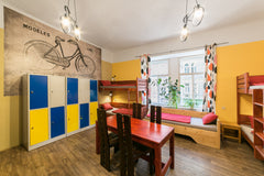 Nejsme obyčejný hotel, ale legendární místo s jedinečnou atmosférou, které je už Prague, Czechia Bed in 12bed dormitory Shared room in hostel vacation rental 21722392