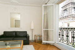 Amazing apartment in front of the Eiffel Tower fully furnished and ideal for a f Paris, France [110m2] The Eiffel Mansion Entire rental unit vacation rental 6859333