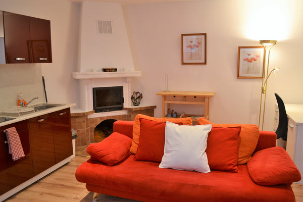 Private apartment with one bedroom, a large living room, kitchenette and a bathr Coventry, United Kingdom Charming private apartment in the heart of Vienna Entire rental unit vacation rental 26649167