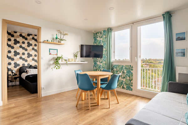 Bonjour,<br /><br />Venez vous reposer et profiter de ce charmant T3 tout équipé  T3 Lumineux, Ambiance Cocooning  et Industrielle Entire condo vacation rental 34644609