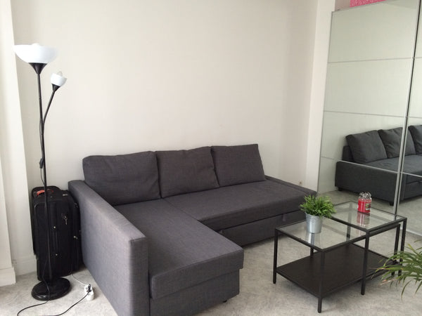 Ce joli studio dispose d'une grande pièce à vivre, d'une cuisine tout équipée et Paris, France Charming studio near city center Entire rental unit vacation rental 13718480