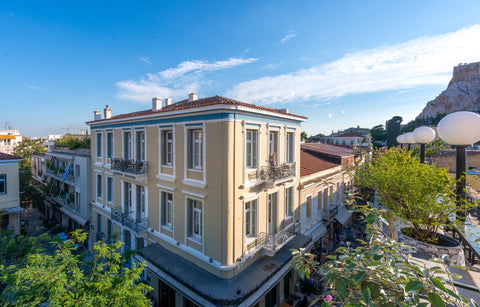 Το Palladian Home βρίσκεται στην καρδιά της Πλάκας, σ το Ιστορικό Κέντρο της Αθή Athens, Greece Palladian Home - Standard Double Room Private room in guesthouse vacation rental 19378552