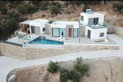 It is an idyllic luxury private Villa in Paleochora, located in southern Crete w Chania, Greece Luxury Brand New Villa in Palaiochora Entire villa vacation rental 697444542386142581