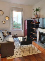 <b>License number</b><br />6938313072056 Villeurbanne, France Bel appartement - Lyon 3ème Entire rental unit vacation rental 52049081