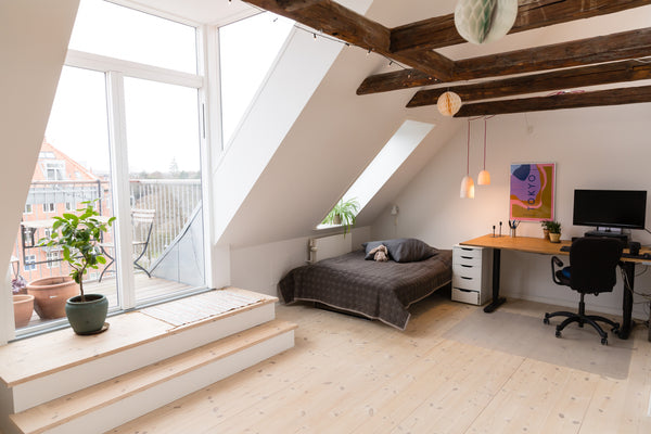 Come live at vibrant Nørrebro in our lovely penthouse apartment overlooking the  Copenhagen, Denmark Penthouse at Nørrebro overlooking green oasis Entire rental unit vacation rental 32796791
