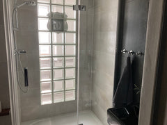 Early bird discount! This new studio is near the  historical downtown, about 15  Czechia OMG-Prague studio w/dryer/25 mins to downtown/ZOO Entire rental unit vacation rental 33969486