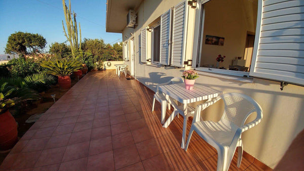 Hello everybody!<br /><br />Maria’s House is a cozy house that is very close to  Chania, Greece Maria & Zachos House Entire home vacation rental 19645800