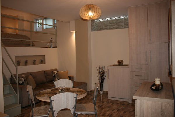 Great stay in the center of Athens.<br /><br /><b>The space</b><br />Top comfort West Attica Regional Unit, Greece Stay in the heart of Athens. Entire rental unit vacation rental 25485780