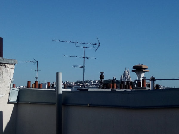 Notre appartement est notre lieu de vie.<br />Nous partons souvent en vadrouille Mauges-sur-Loire, France Appartement chaleureux & lumineux Paris  75010 Entire rental unit vacation rental 23696057