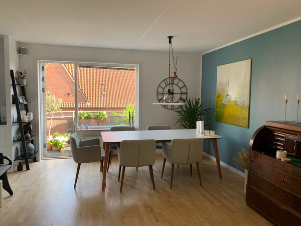 The apartment is located in central Østerbro close to shops, cafes, restaurants, Copenhagen, Denmark Central apartment with balcony close to metro Entire rental unit vacation rental 45082462