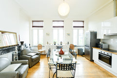 refurbished in 2017, this elegant duplex at 2nd and 3rd floor of typical brussel Brussels, Belgium Luminuous and spacious in the hart of Brussels Entire rental unit vacation rental 53685394
