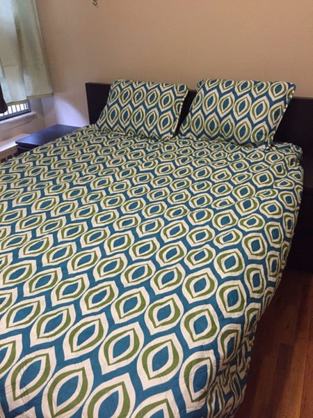 Located Near Central Park<br />Clean & Quiet Environment<br />Wifi Access  Rental unit in New York · ★4.05 · 1 bedroom · 1 bed · 2 shared baths Private room in rental unit vacation rental 8034665