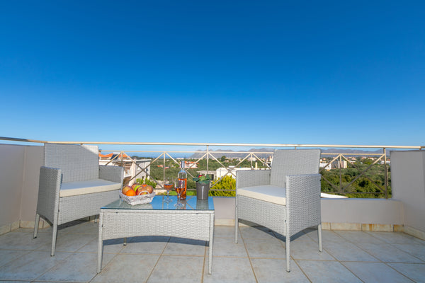 Victoria's place is an  elegant, sunny, luxurius two storey maisonette of 140 sq  Victoria's place Entire home vacation rental 40364899