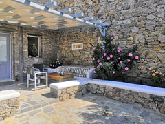 One building, devided in 2.A little paradise, away from the crowd, but only 2.5  Greece A Hidden Little Paradise 3-4 Guests Entire guesthouse vacation rental 43551276