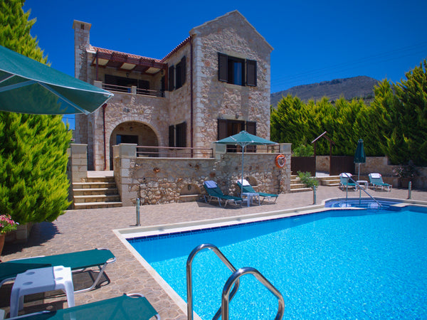 This 3 bedroom villa, in it's own spacious gardens, private pool & BBQ area. Sea Stratford-upon-Avon, United Kingdom Villa Afrati, Sea Views, Pool, A/C Entire cottage vacation rental 8448987