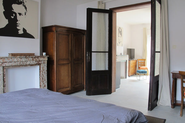 Confortable appartement avec terrasse plein sud dans un cadre verdoyant et calme Uccle, Belgium Brussels downtown with terrace Entire condo vacation rental 44443713